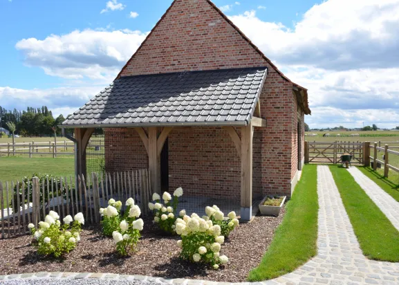 Hellend dak van Hoeve