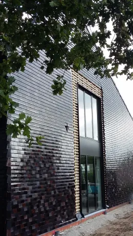 Gevelbekleding Nagelstudio Roeselare