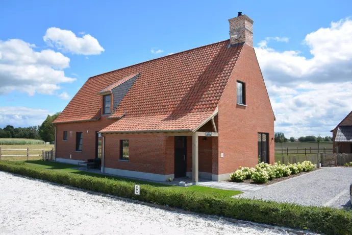 Hellend dak van Hoeve