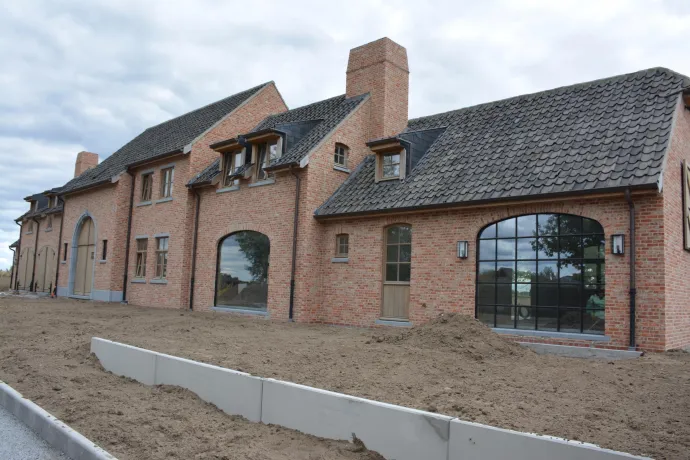 landelijke hoeve met recup pannen