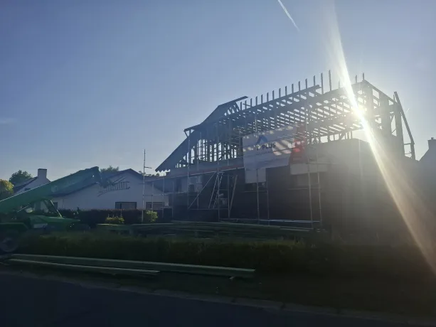 Dakconstructie en dak in leien