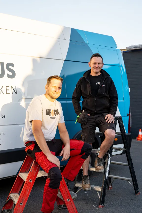 T-Plus Dakwerken team